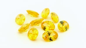 Cubic Zirconia 7x5mm Oval Yellow