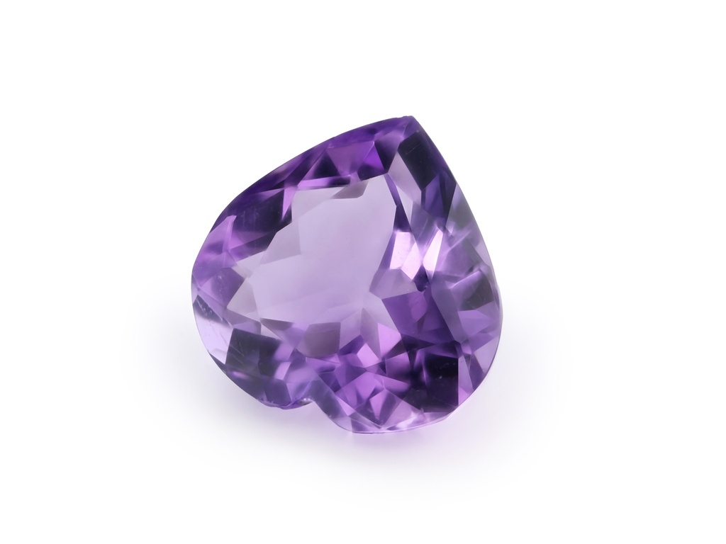 Amethyst 13mm Heart Shape Light Colour 