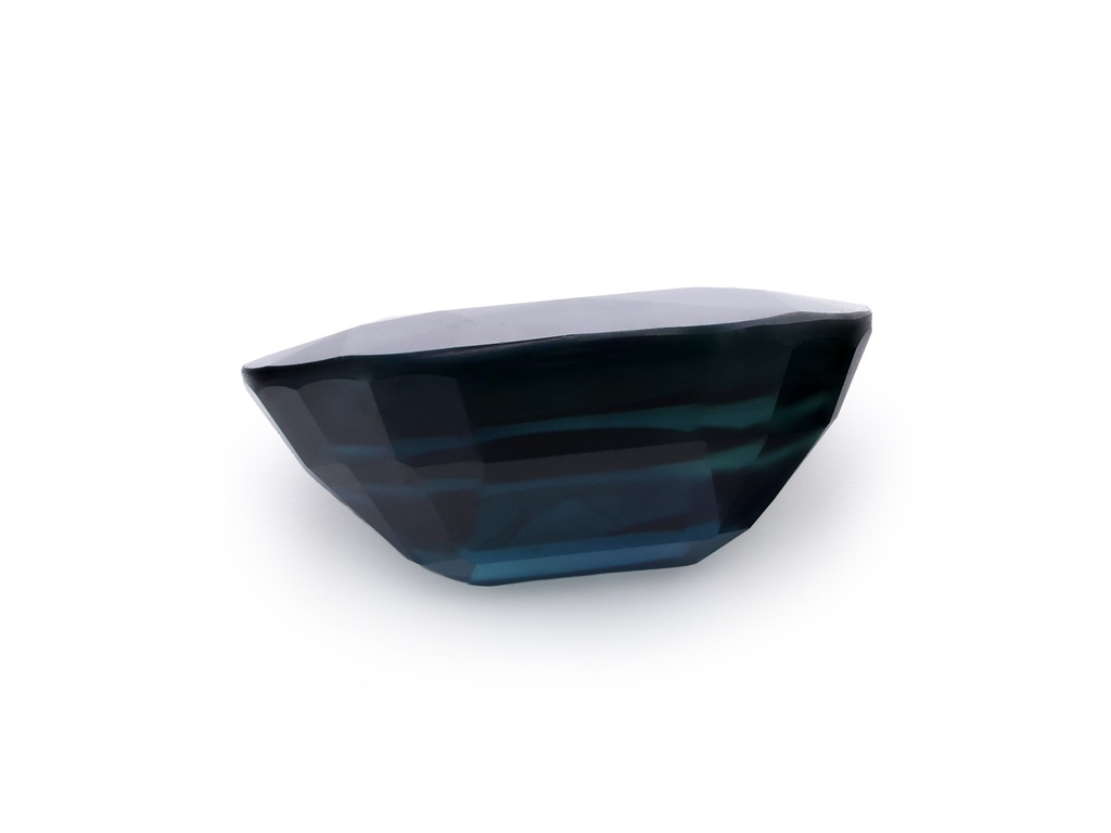 Australian Sapphire 8.5x5.6mm Oval