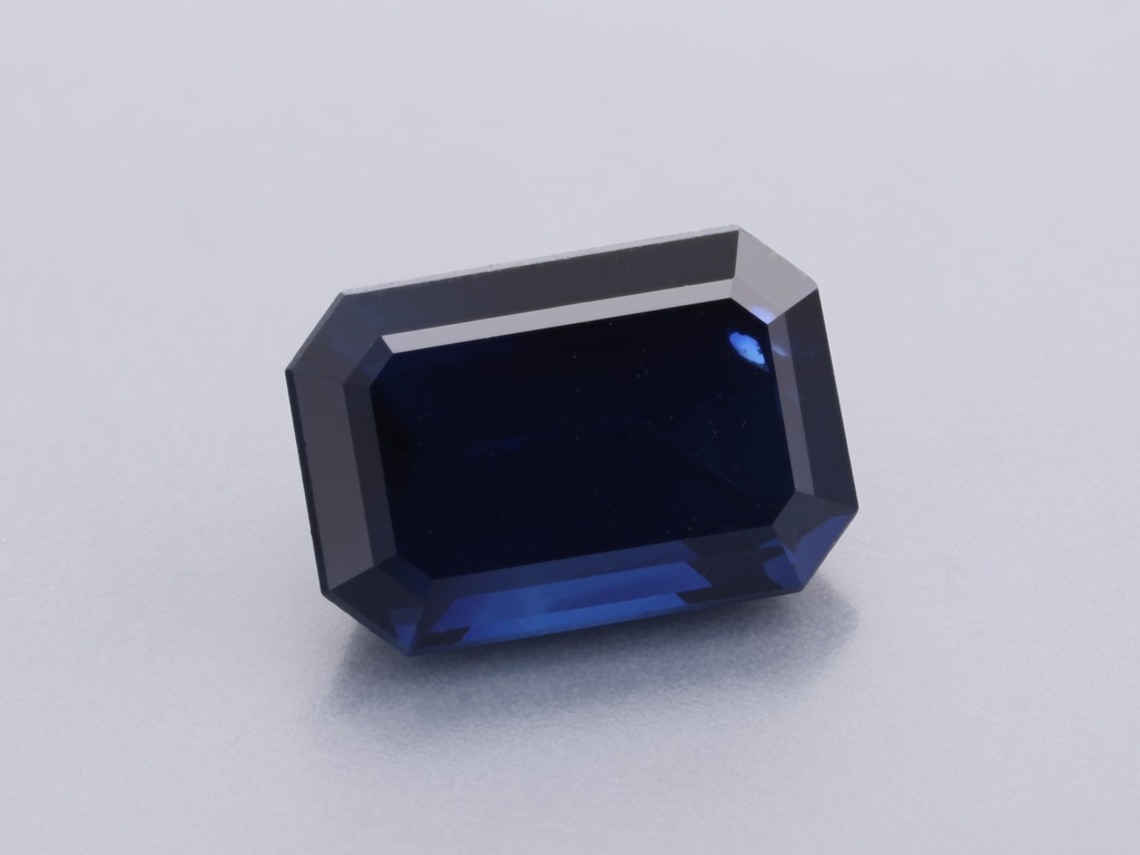 Australian Sapphire 7x4.8mm Emerald Cut Royal Blue