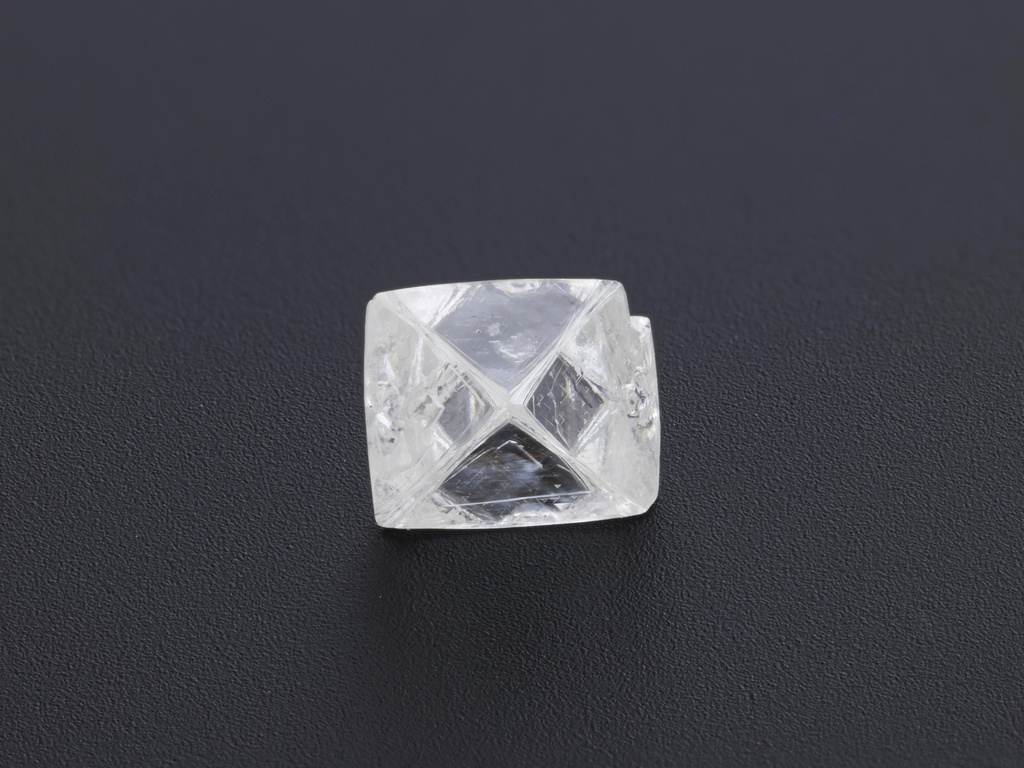 Diamond Octahedron Crystal 5.75mm +/-