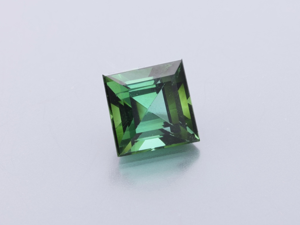 Green Tourmaline 5.50mm Carre Cut