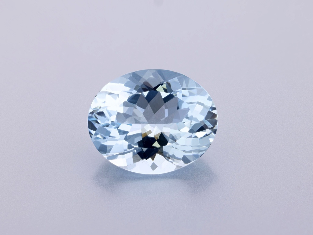 Aquamarine 11x8.8mm Oval Mid Blue