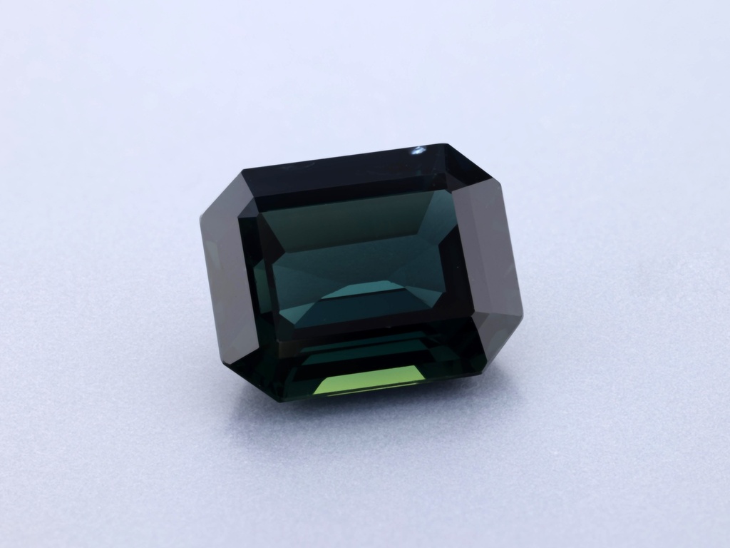 Australian Sapphire 9.10 x 7.11 x 4.30mm Emerald Cut Royal Blue