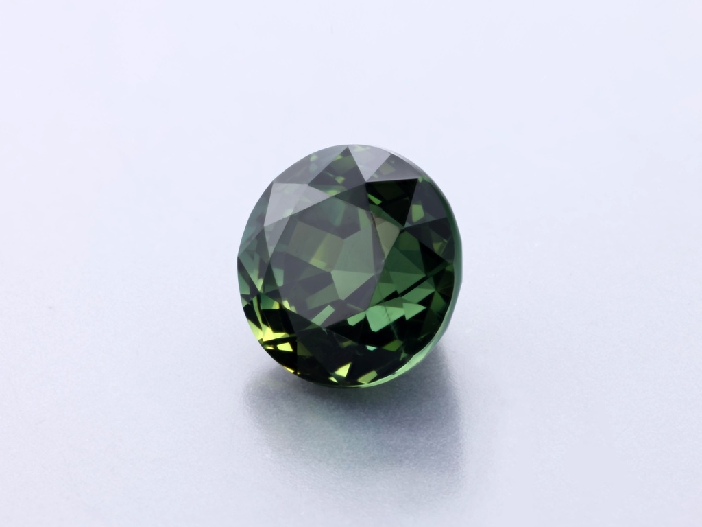 Parti Sapphire  5.80 x 5.80 x 4.75mm Round