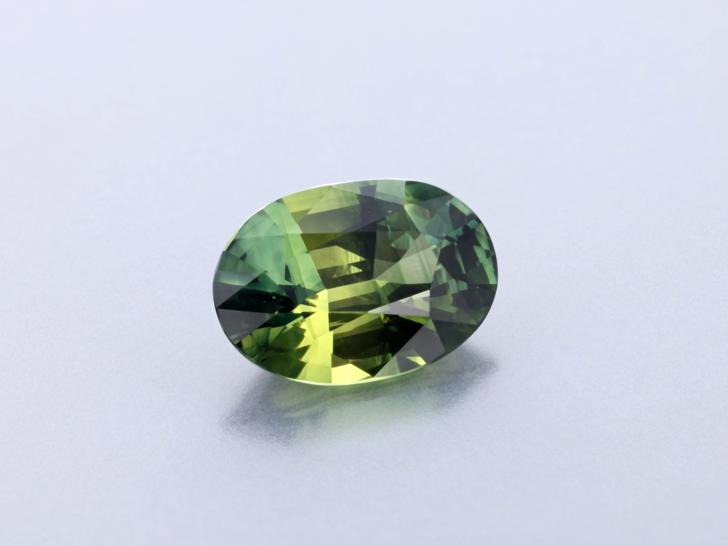 Parti Sapphire 7.08 x 4.98 x 3.25mm Oval