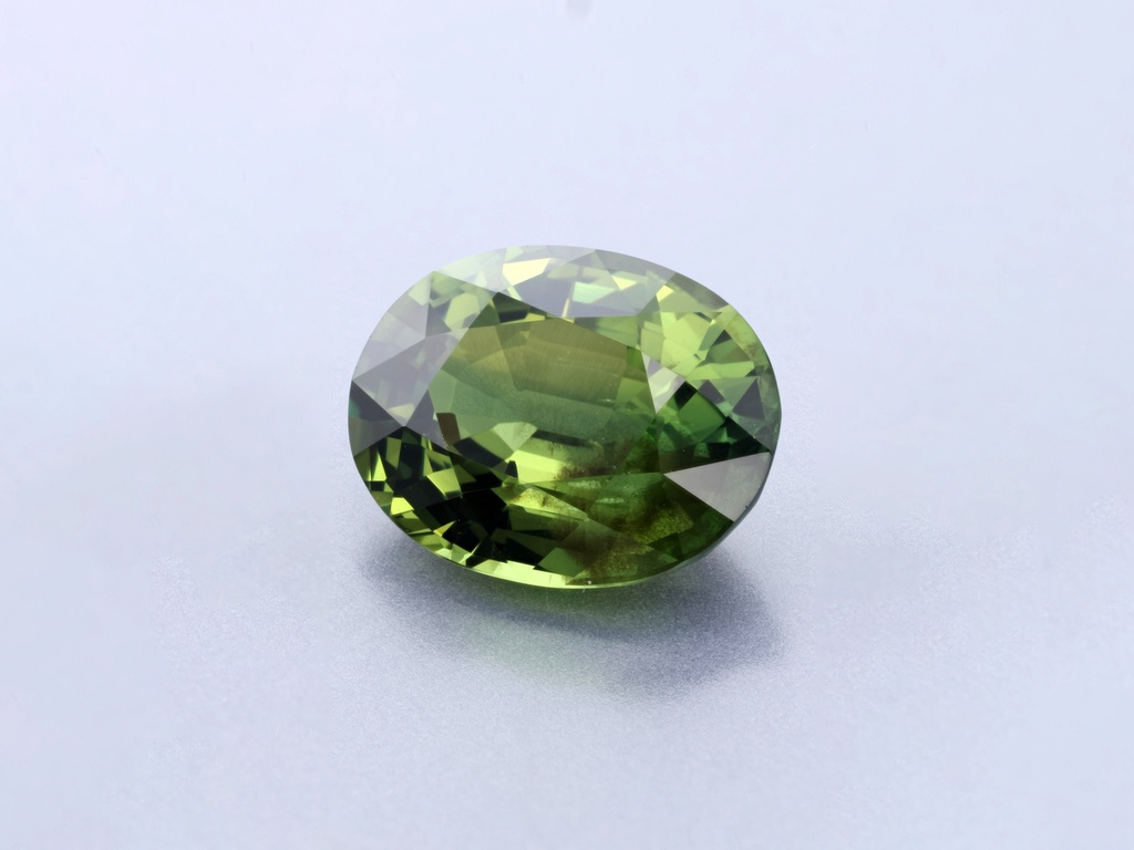 Parti Sapphire 8.40 x 6.53 x 4.28mm Oval