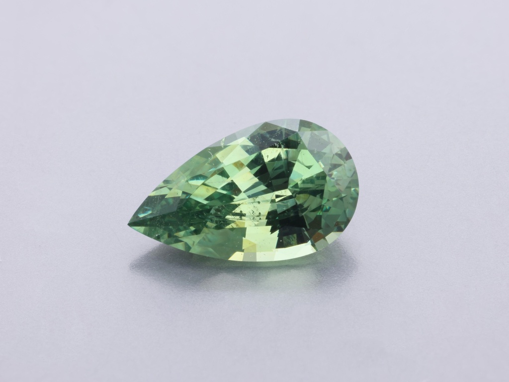 Demantoid Garnet 7.55x4.45mm Pear Shape 
