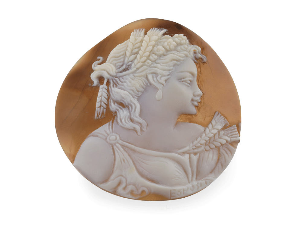 Cameo  Lady's head 55.5x54mm Round