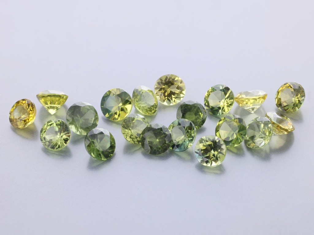 Parti Sapphire 3.50mm Round Yellow Green