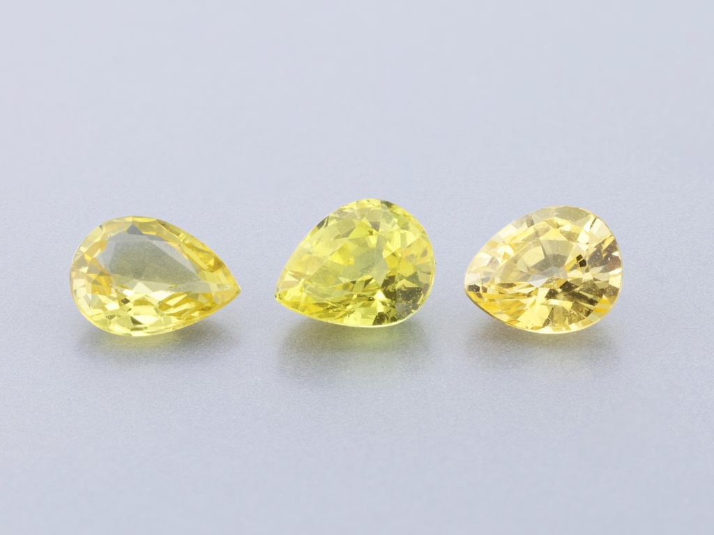 Yellow Sapphire 4.5x3.5mm +/- Pear Shape Set of 3