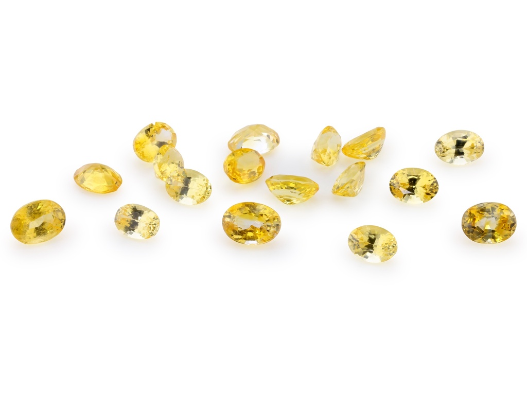 Beryllium Treated Sapphire 3x2mm +/- Oval Yellow