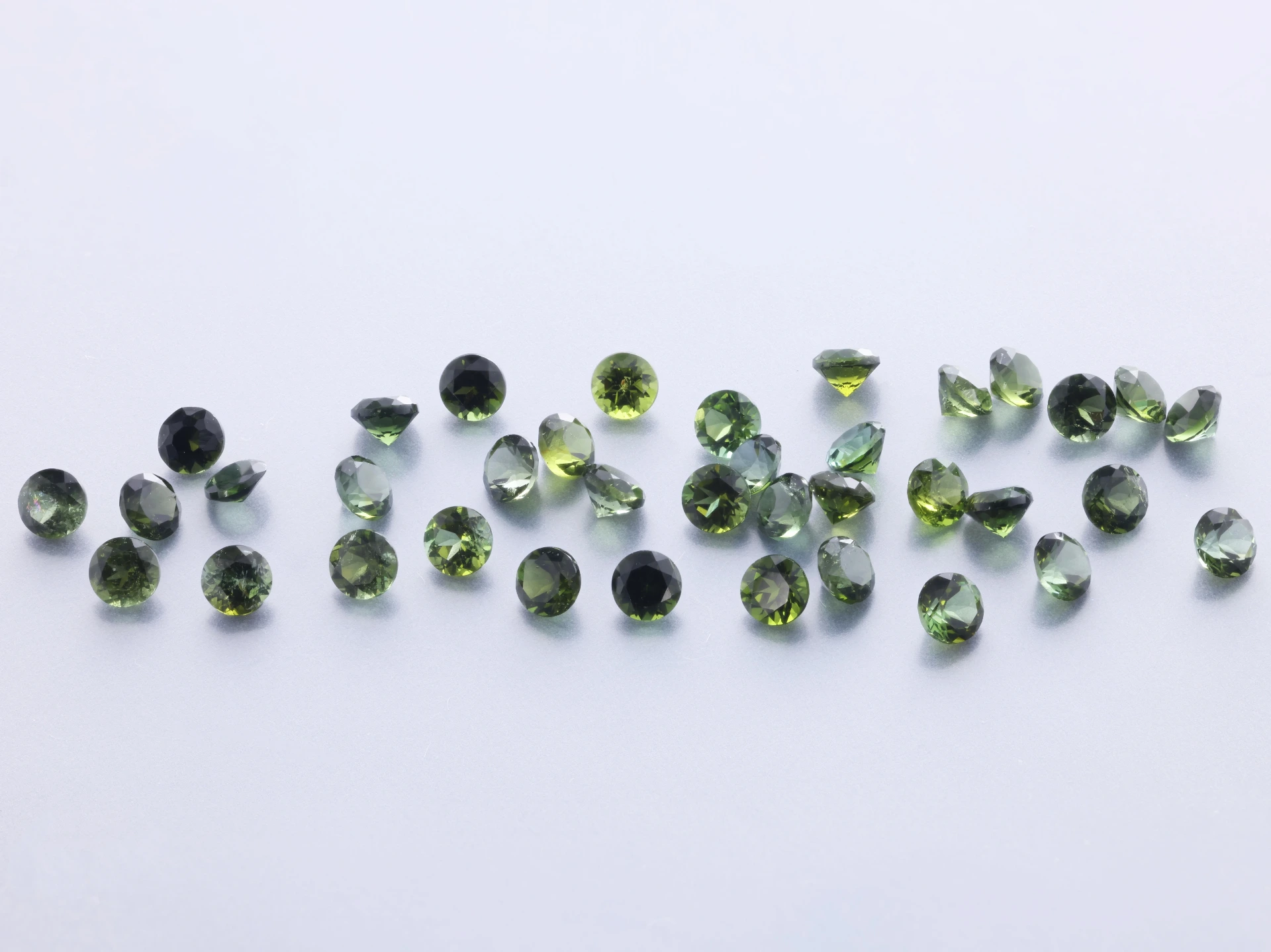 Green Tourmaline 2.00mm Round Diamond Cut
