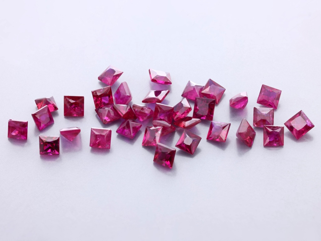 [RRQP0200A] Ruby 2.00mm Princess Cut Red