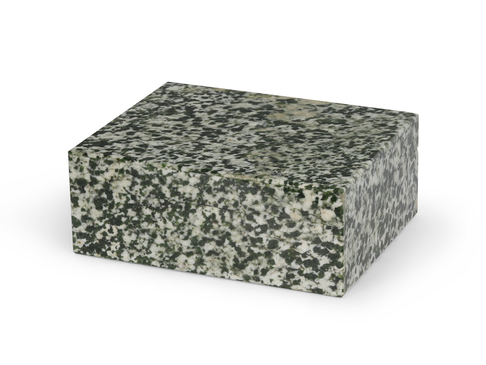 [ORNX3061] Ornamental Green Spotted Jasper 100x80mm Gem box