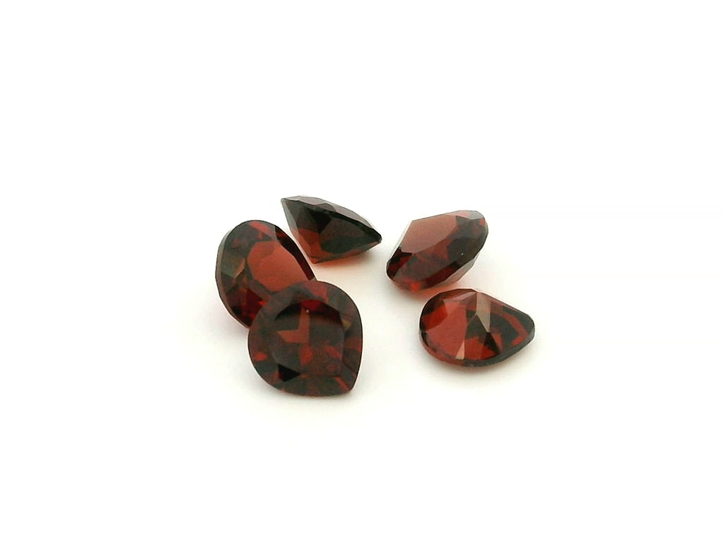 Garnet Almandine 6.2x6mm Pear Shape 