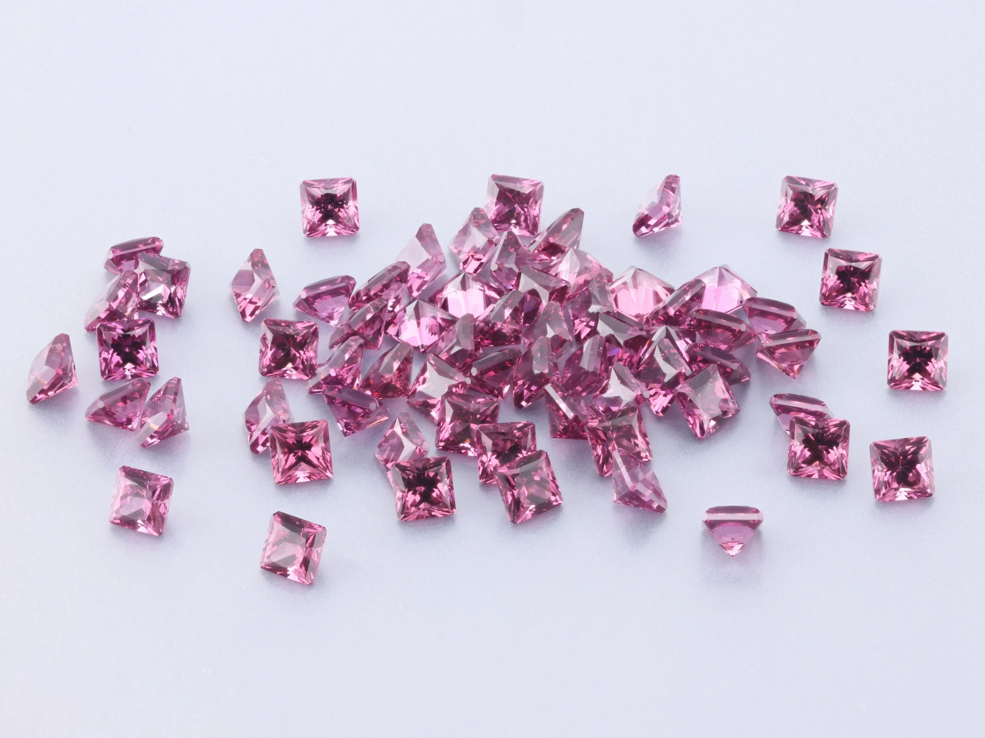 Rhodolite Garnet 2.50mm Princess Cut