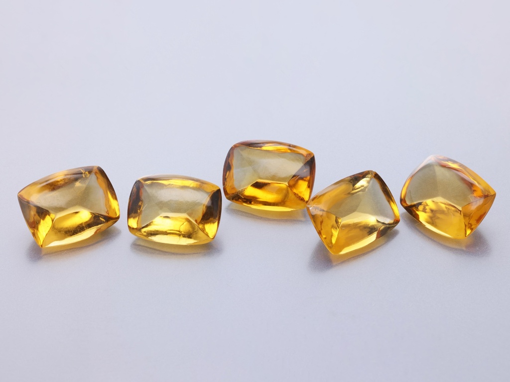 Citrine 8x6mm Sugarloaf