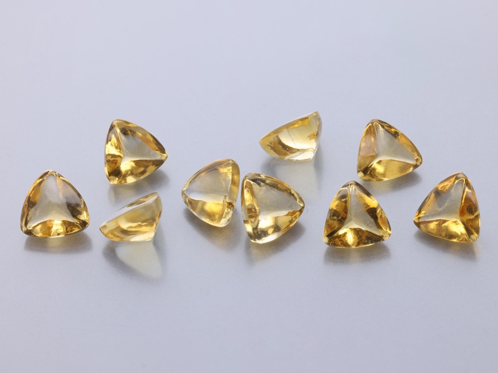 Citrine 5.00mm Trilliant Cabochon