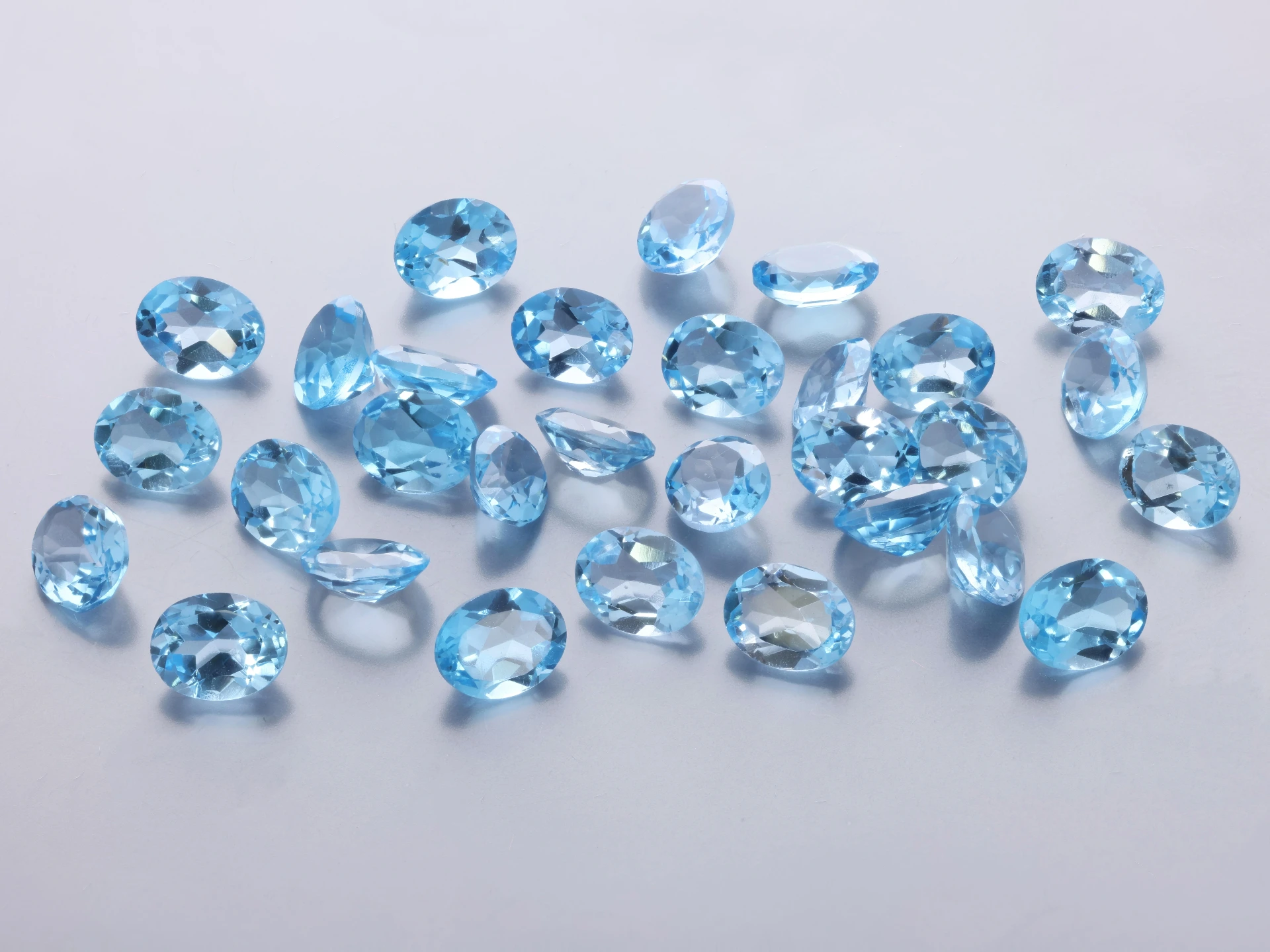 Topaz 5x4mm Oval Medium Blue