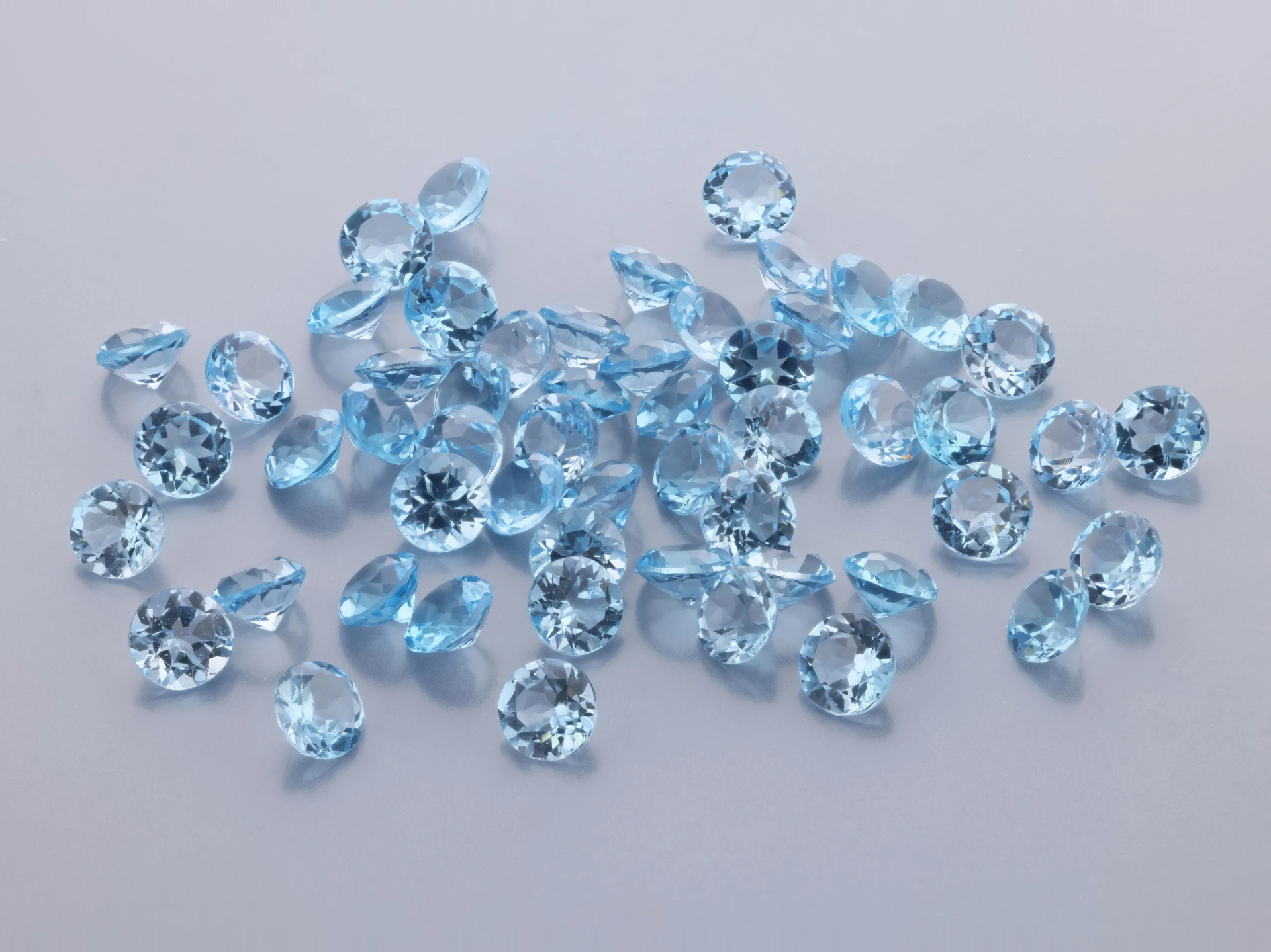 Topaz 3.75mm Round Light Blue 