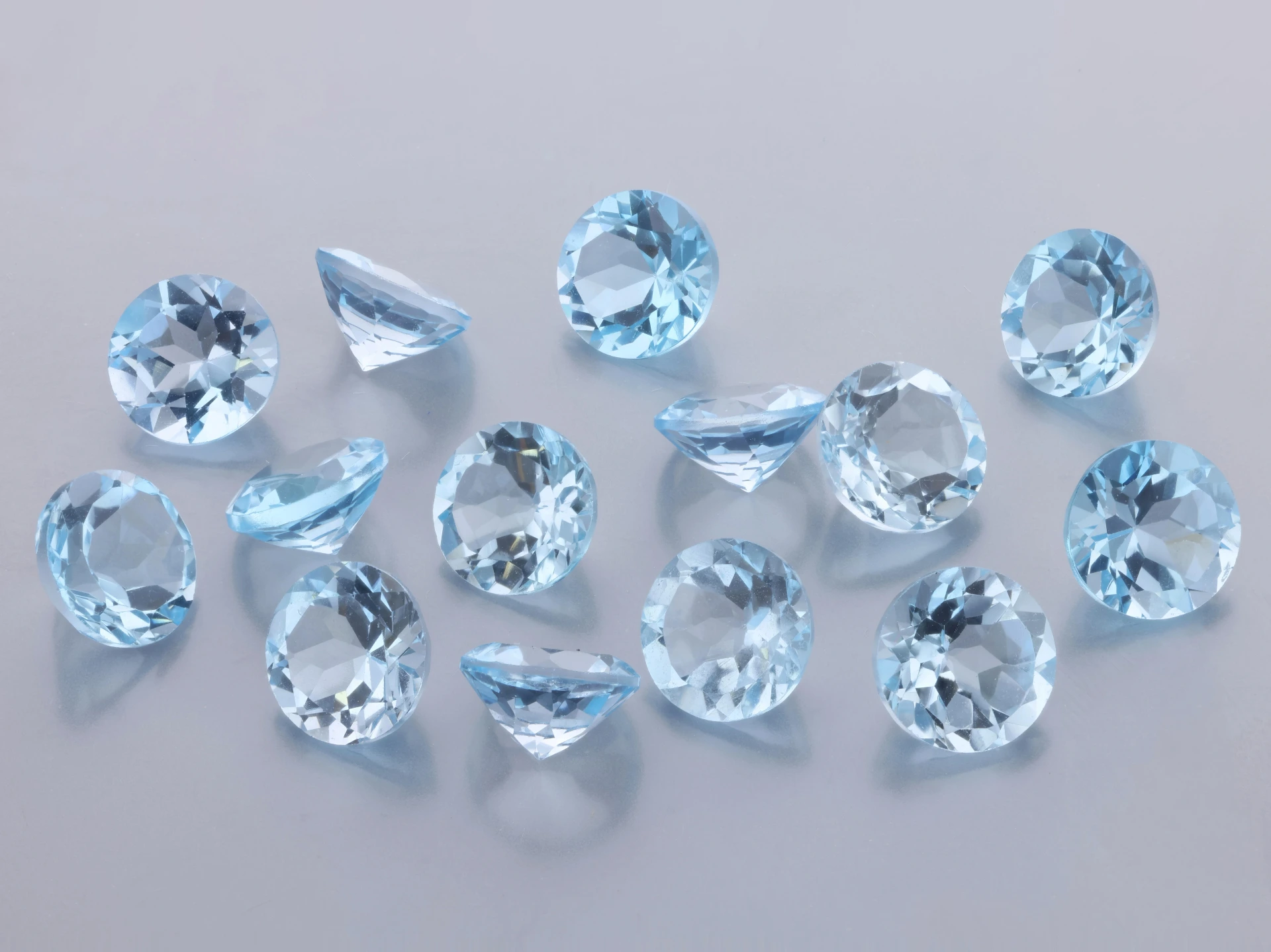 Topaz 7.00mm Round Light Blue