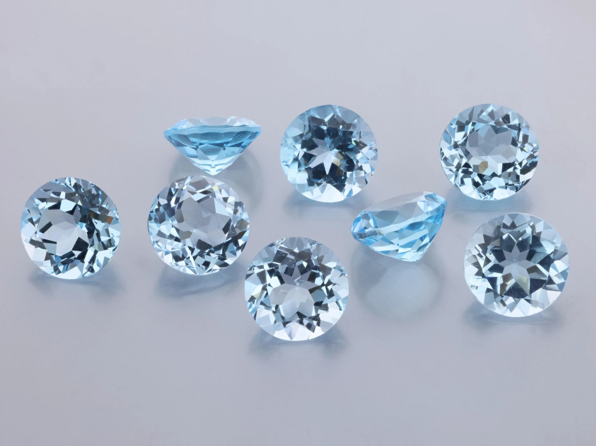 Topaz 8.50mm Round Light Blue