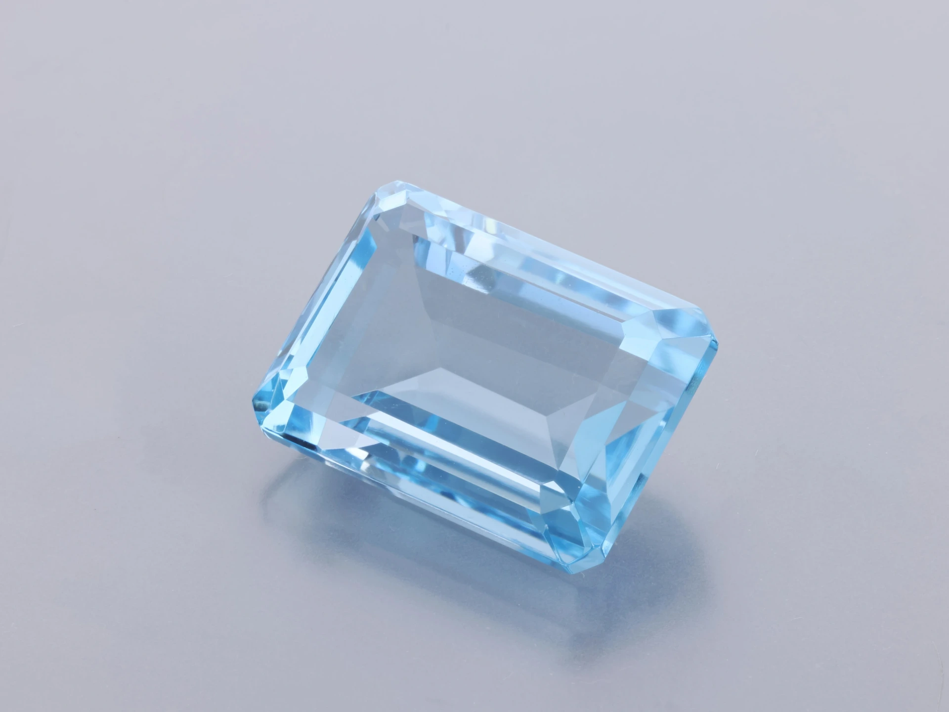 Topaz 18x13mm Emerald Cut Light Blue 