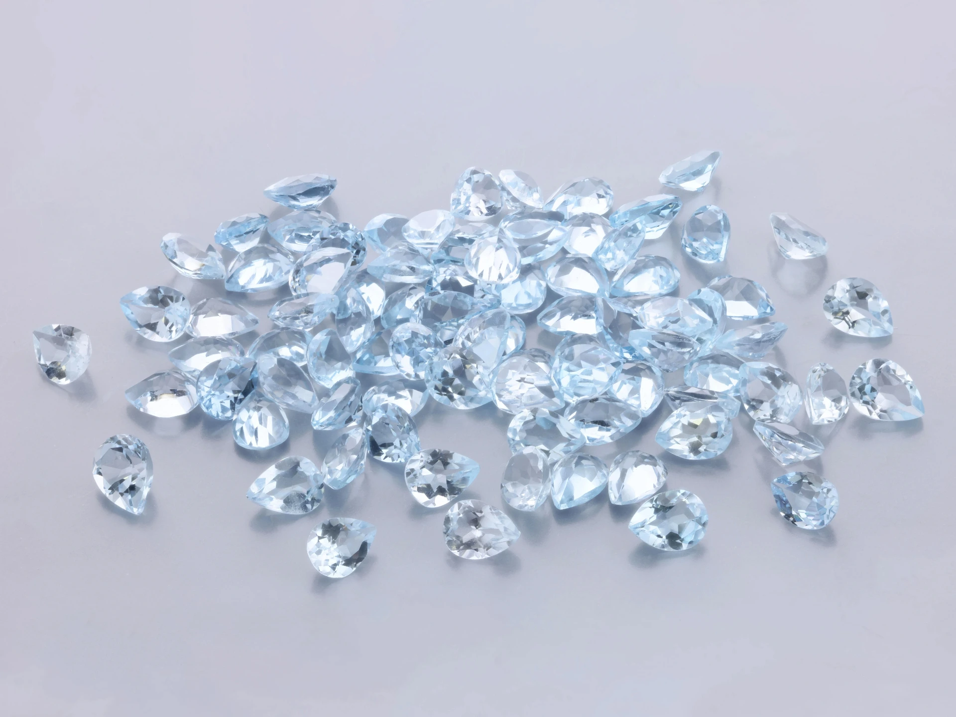 Topaz 4x3mm Pear Shape Light Blue  