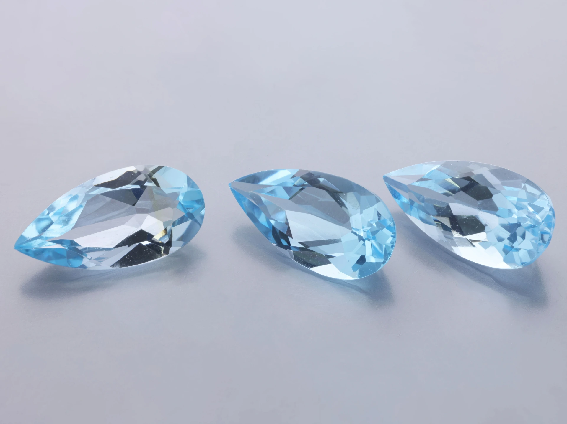 Topaz 14x7mm Pear Shape Light Blue  