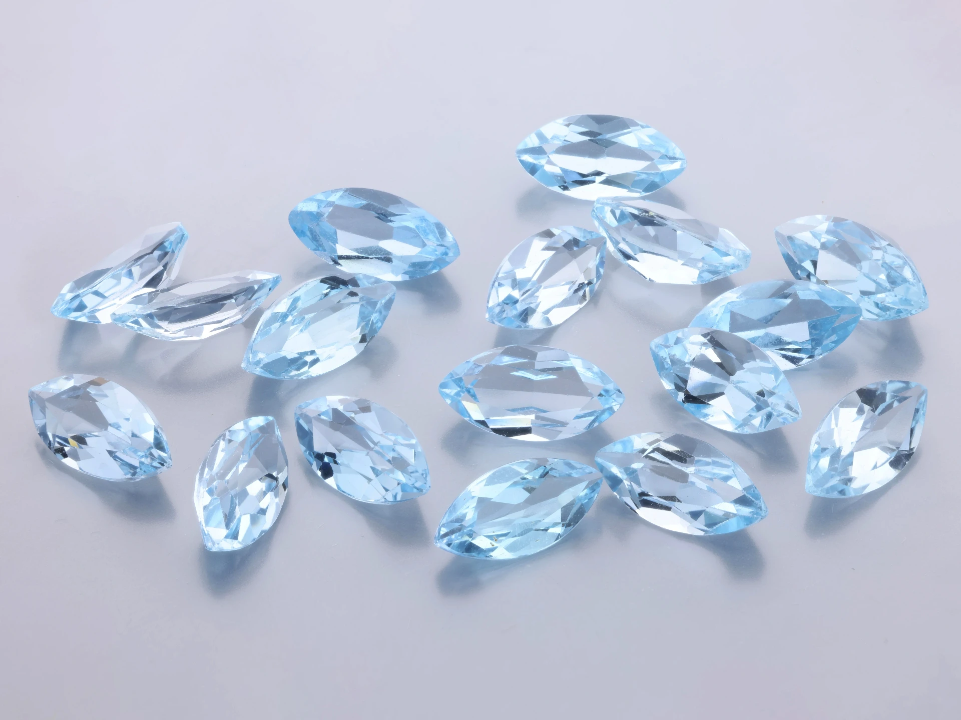 Topaz 10x5mm Marquise Light Blue  
