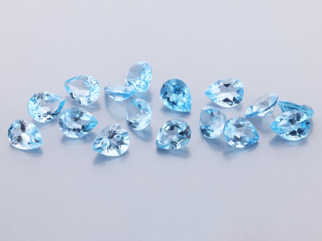 Topaz 5x4mm Pear Shape Medium Blue 