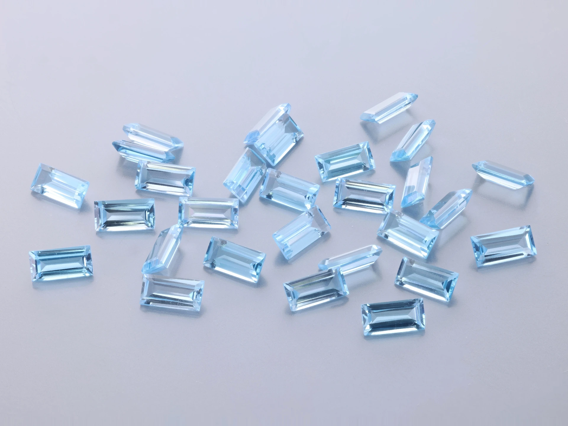 Topaz  5x2.5mm Baguette Medium Blue 