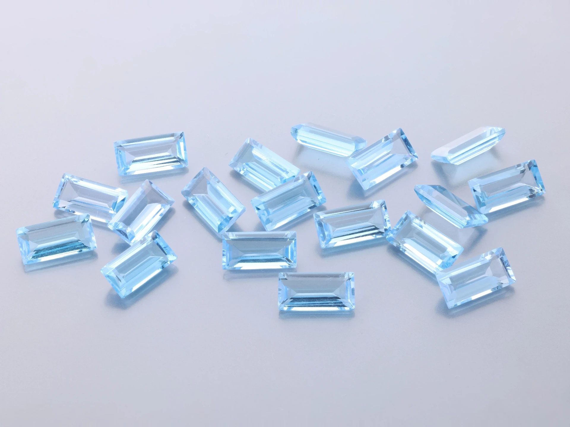 Topaz  7x3.5mm Baguette Medium Blue 