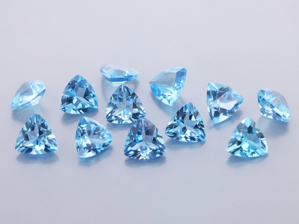 Topaz 6.00mm Trilliant Medium Blue