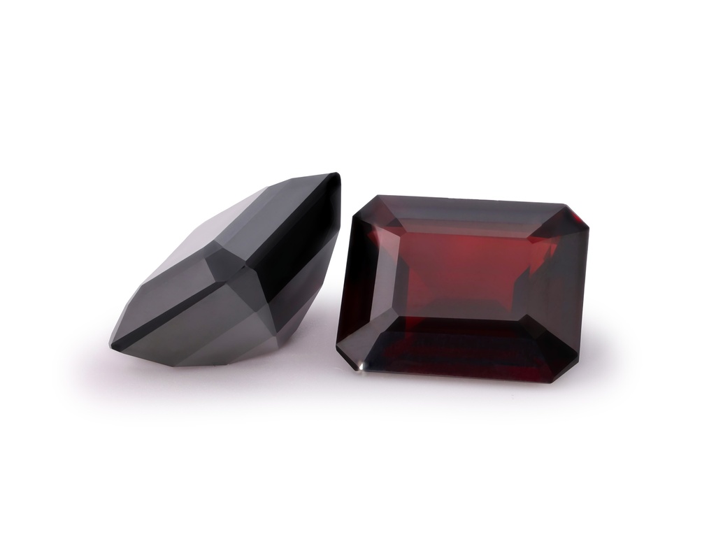 Pyrope Garnet 11x9mm Emerald Cut 
