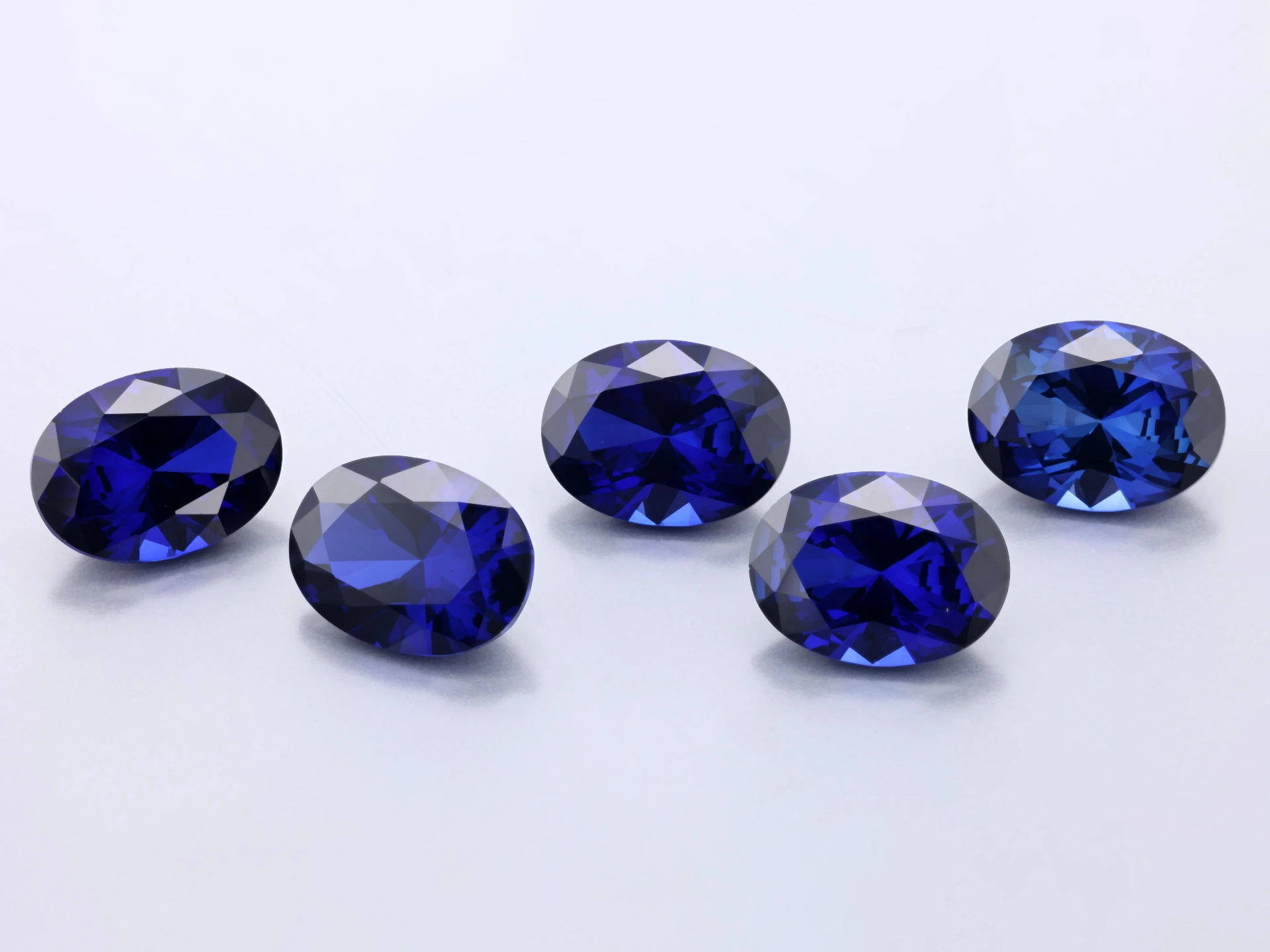 [YDVB0806] Synthetic/Lab Grown Sapphire 8x6mm Oval Blue