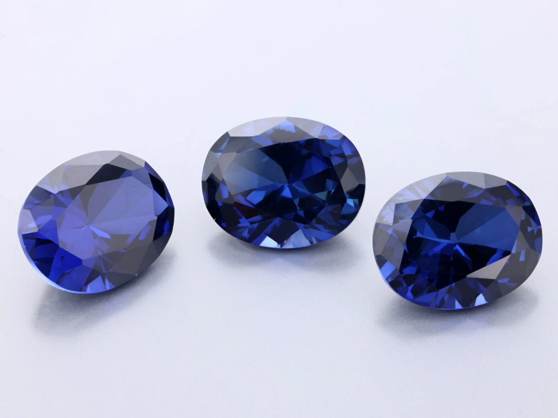 [YDVB1008] Synthetic/Lab Grown Sapphire 10x8mm Oval Blue