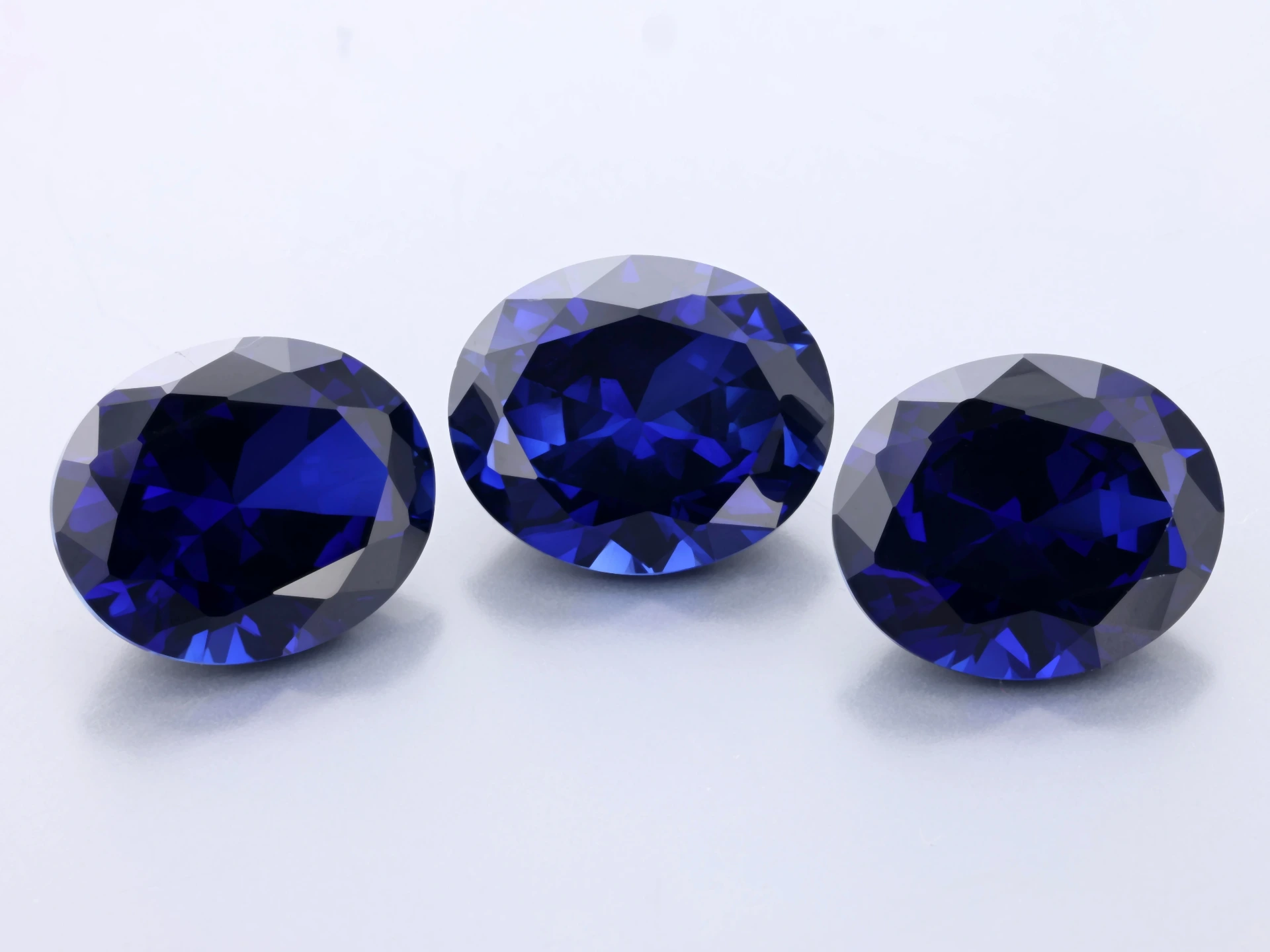 [YDVB1210] Synthetic/Lab Grown Sapphire 12x10mm Oval Blue