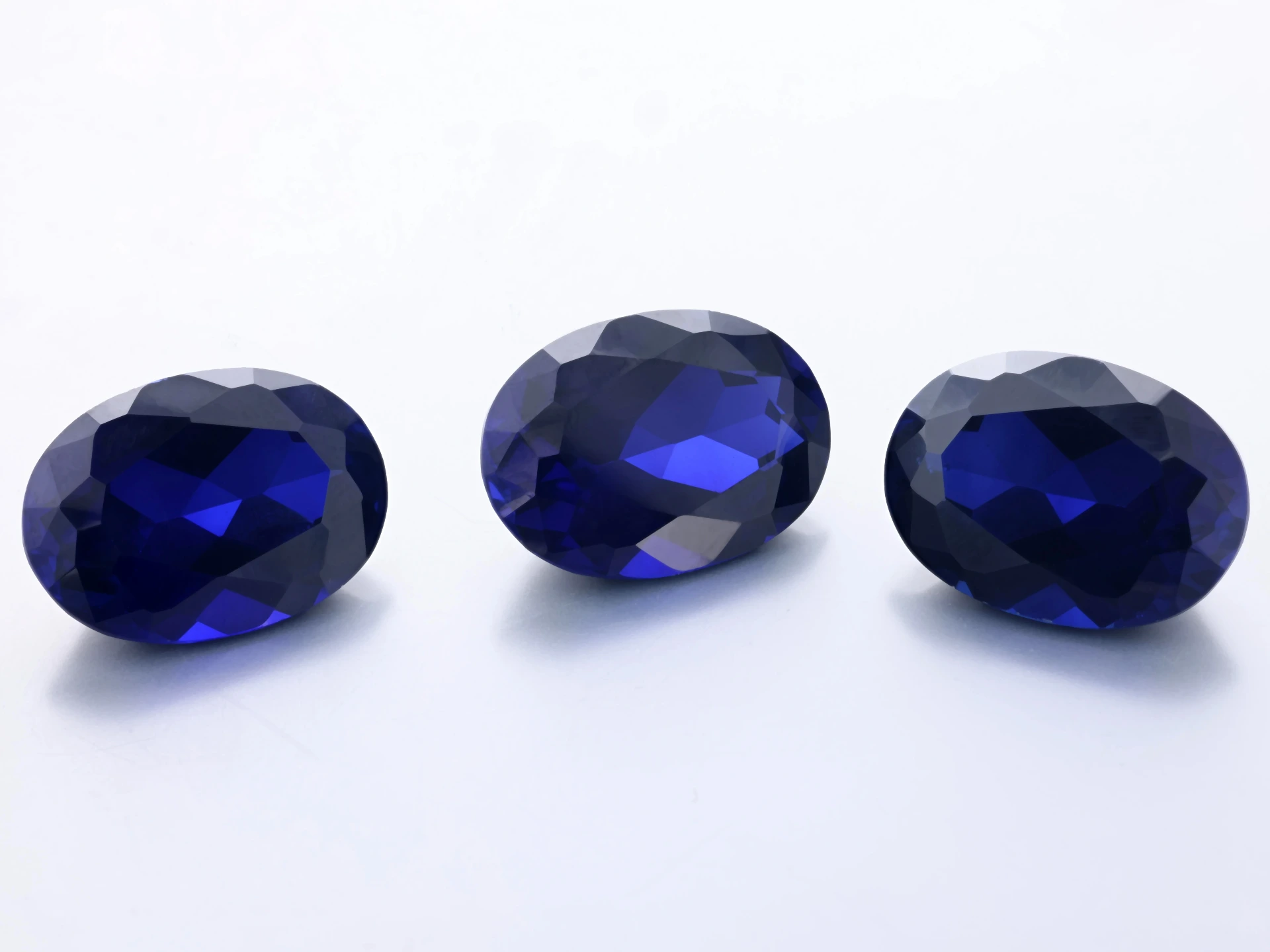 [YDVB1813] Synthetic/Lab Grown Sapphire 18x13mm Oval Blue