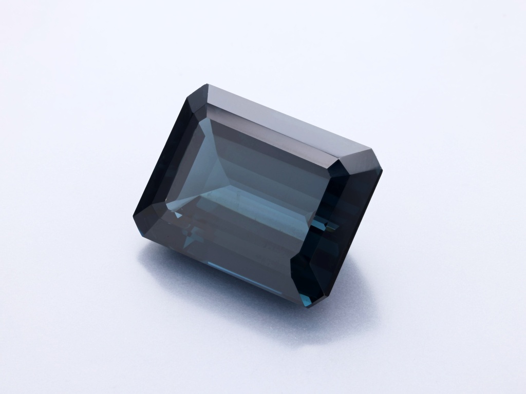 London Blue Topaz 20x15mm Emerald Cut