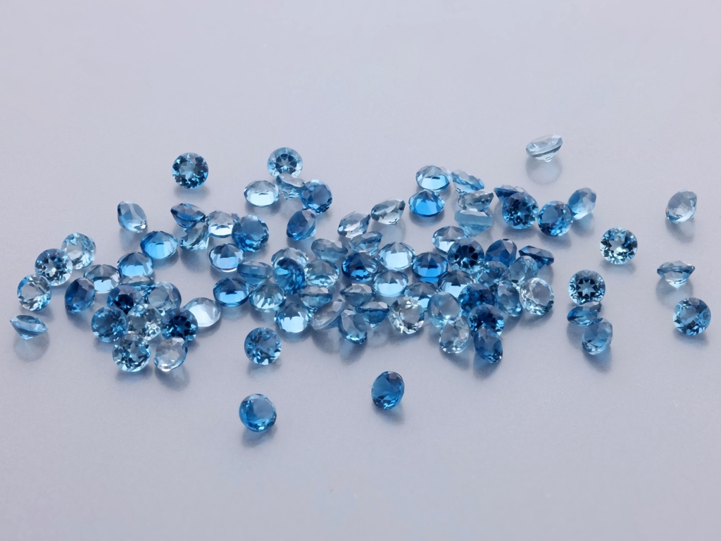 London Blue Topaz 1.75mm Round