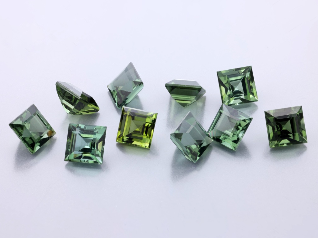 Green Tourmaline 4.50mm Carre Cut