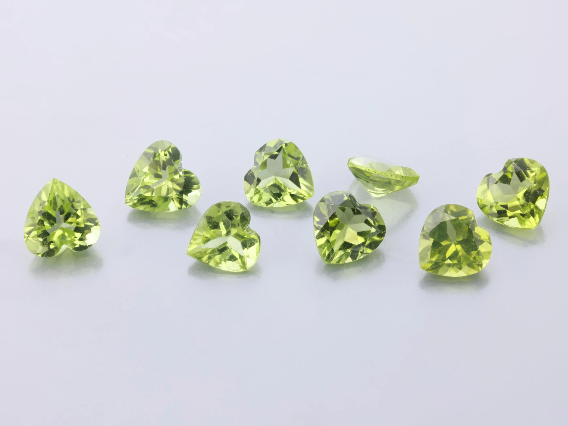 [PRHB0600] Peridot 6.00mm Heart Shape