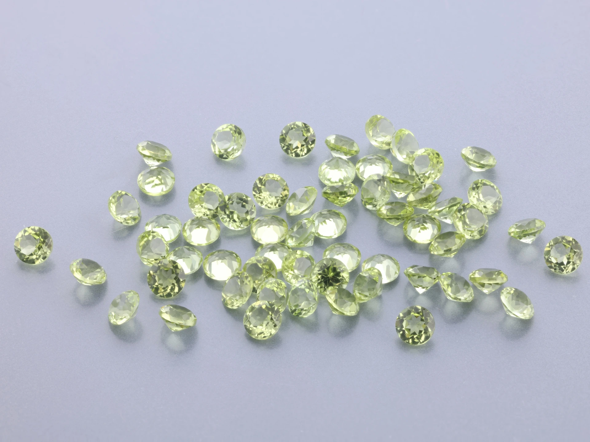 [PRRB0275] Peridot 2.75mm Round