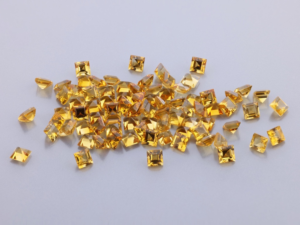 Citrine 2.50mm Carre Cut
