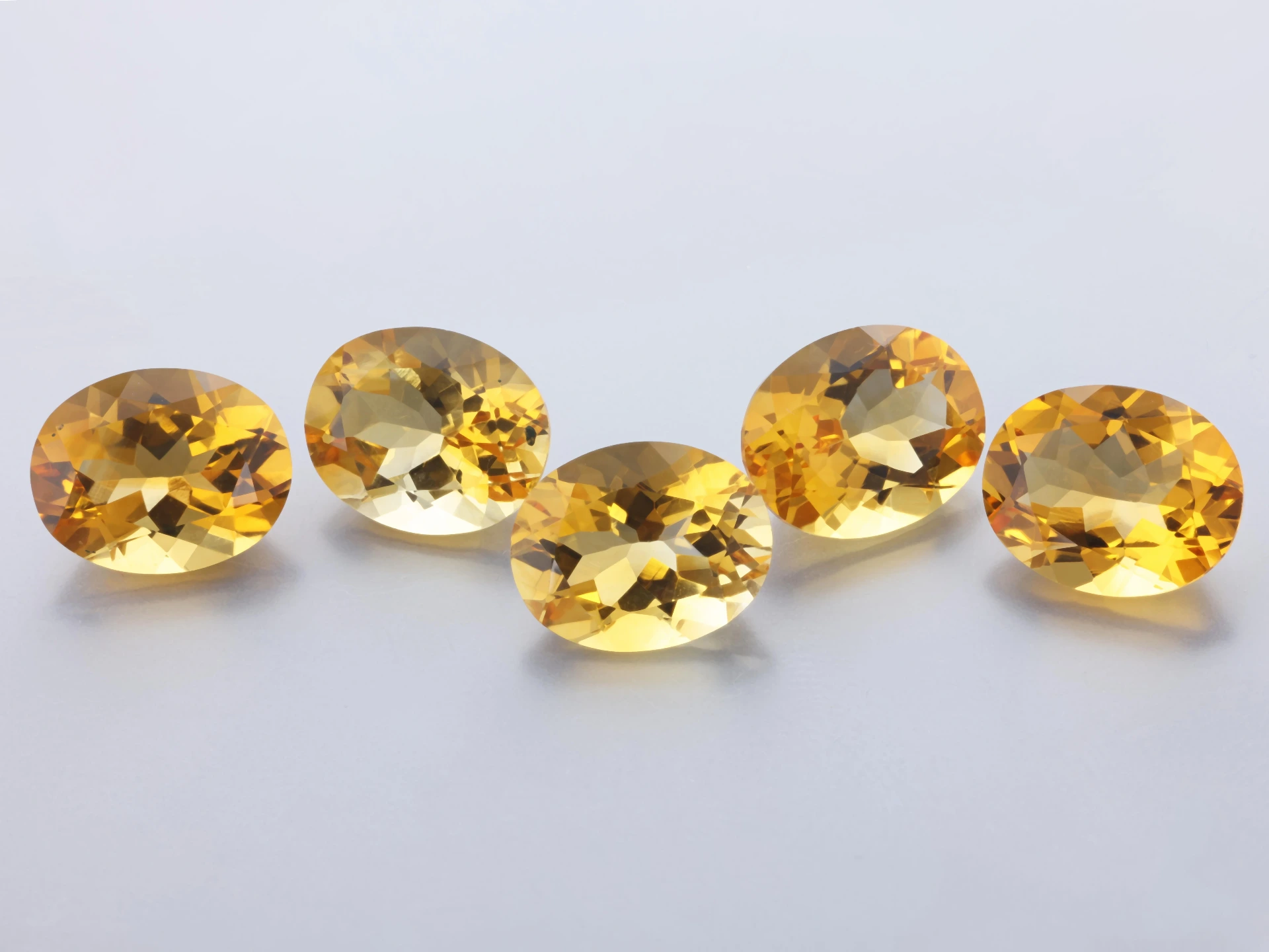 Citrine 10x8mm Oval