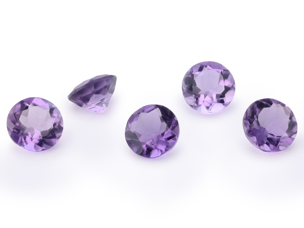 Amethyst 9.00mm Round Light Colour 