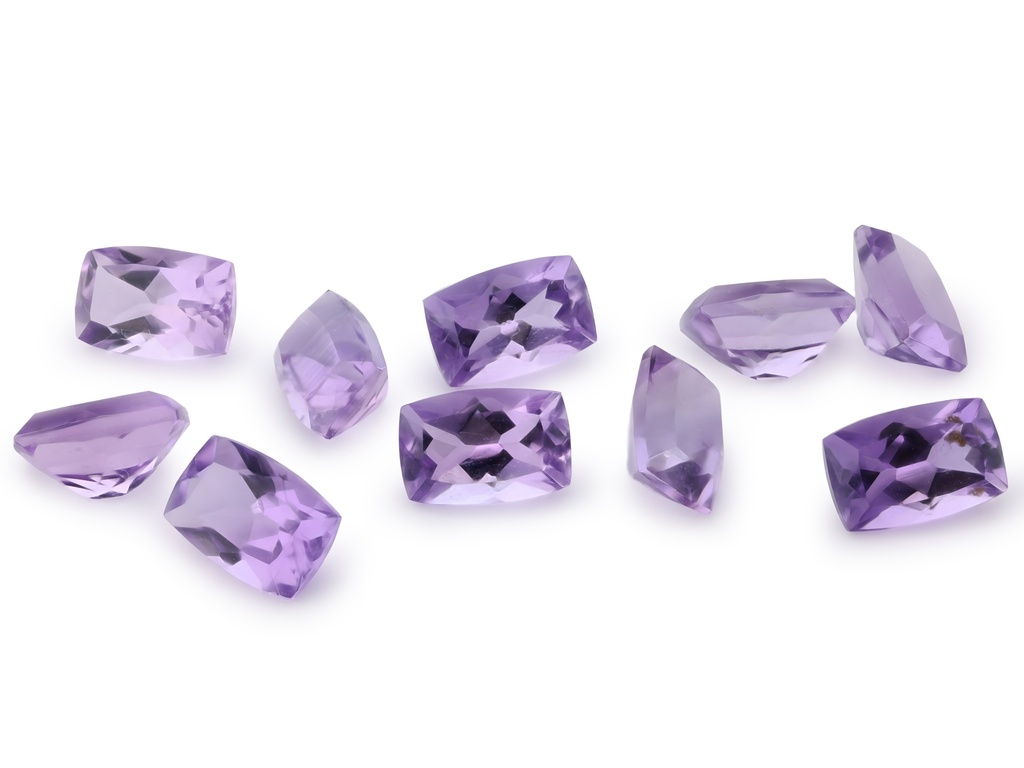 Amethyst 6x4mm Cushion Light Colour