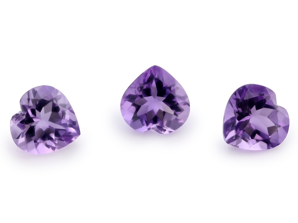 Amethyst 10mm Heart Shape Light Colour 